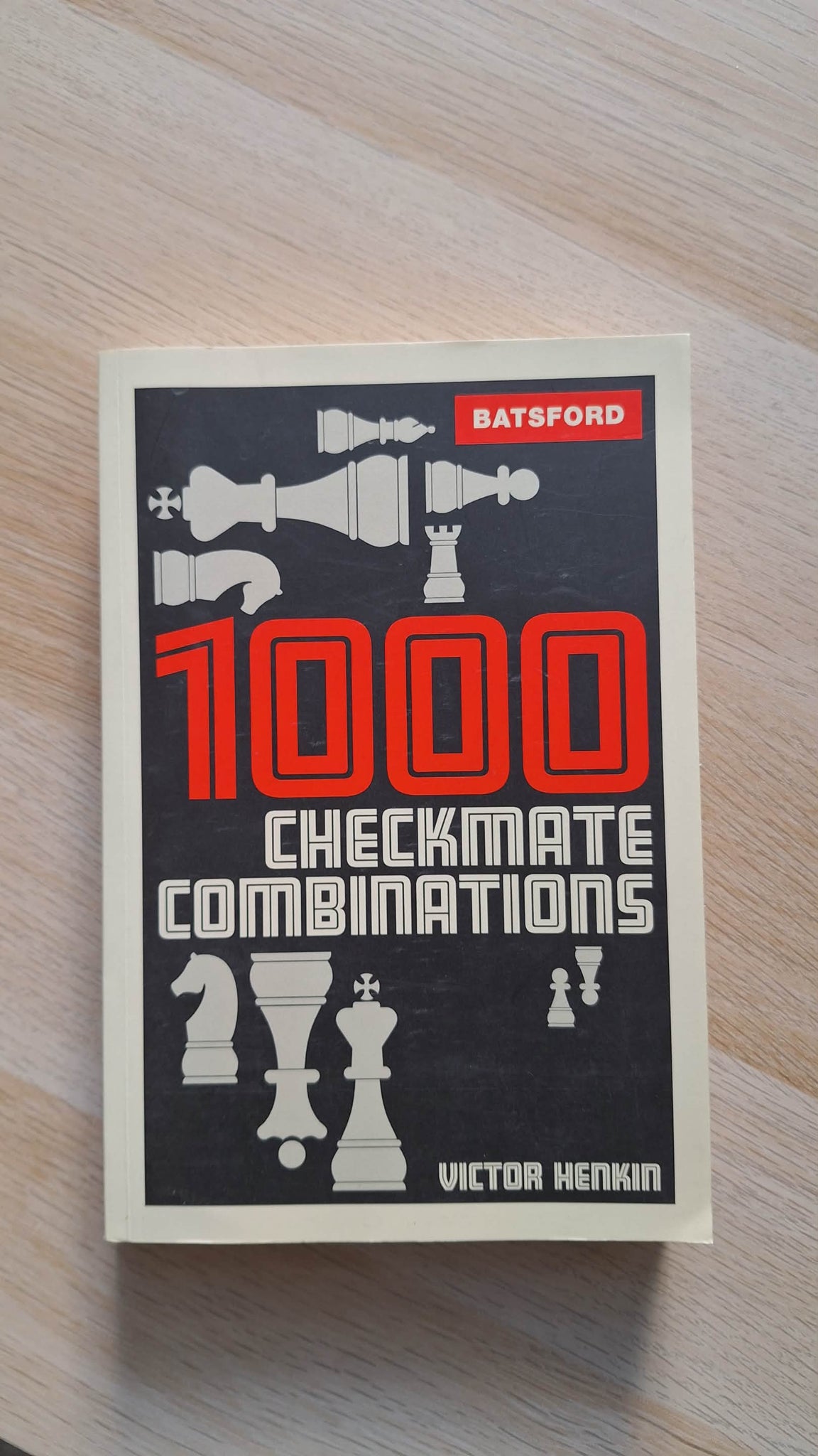 Victor Henkin - 1000 Checkmate Combinations εξώφυλλο βιβλίου 2