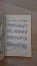 Ananda K. Coomarawamy - Christian and Oriental Philosphy of Art εξώφυλλο βιβλίου