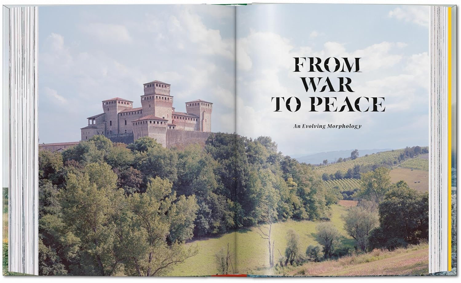 Frédéric Chaubin - Stone Age: Ancient Castles of Europe (45th Edition) εξώφυλλο βιβλίου 2