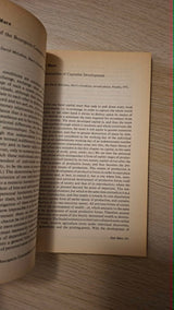 The Economics of Marx: Selected Readings of Exposition and Criticism εξώφυλλο βιβλίου