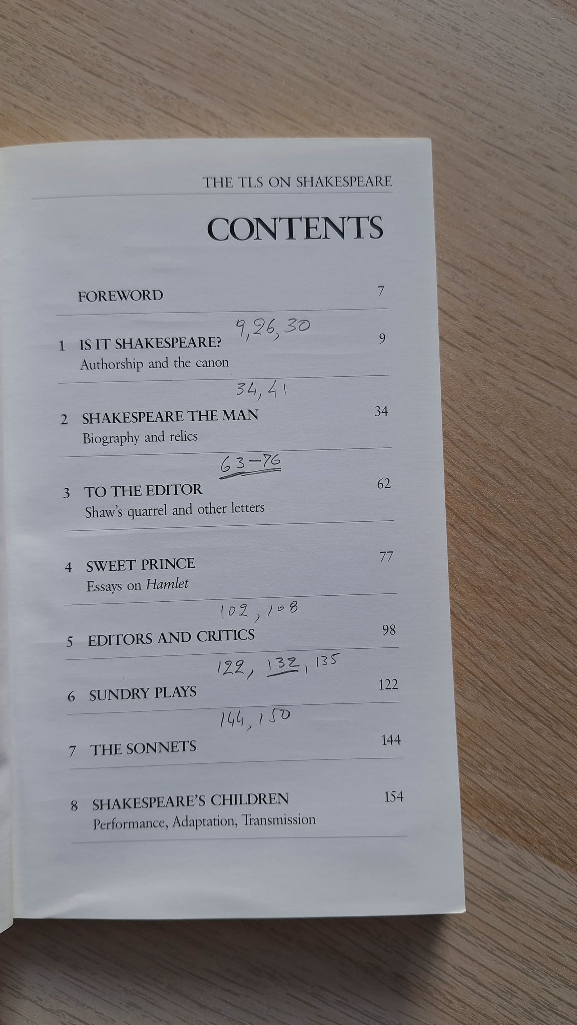 The TLS on Shakespeare εξώφυλλο βιβλίου 4